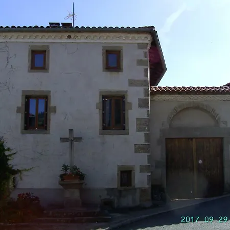 La Fontaine Bed & Breakfast Saint-Georges-en-Couzan Exterior photo