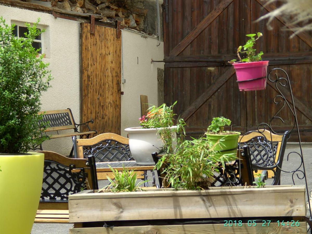 La Fontaine Bed & Breakfast *